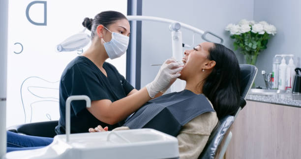 Best Teeth Whitening  in Hometown, IL